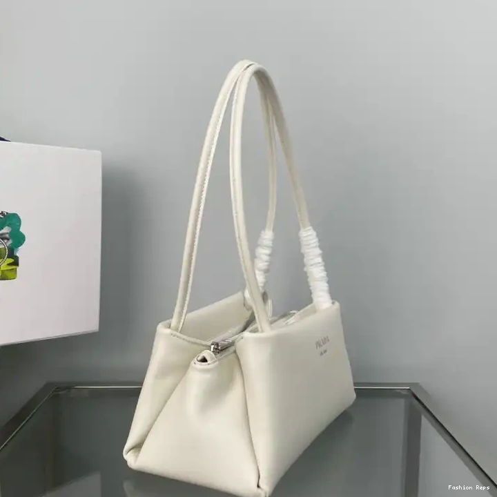 Fashion Reps Bag Prada 2209YZ0062 0520